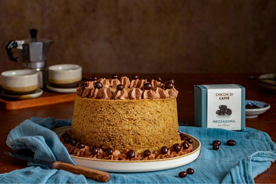 Chiffon Cake al gusto di caffè con i Dragées di Mezzasoma