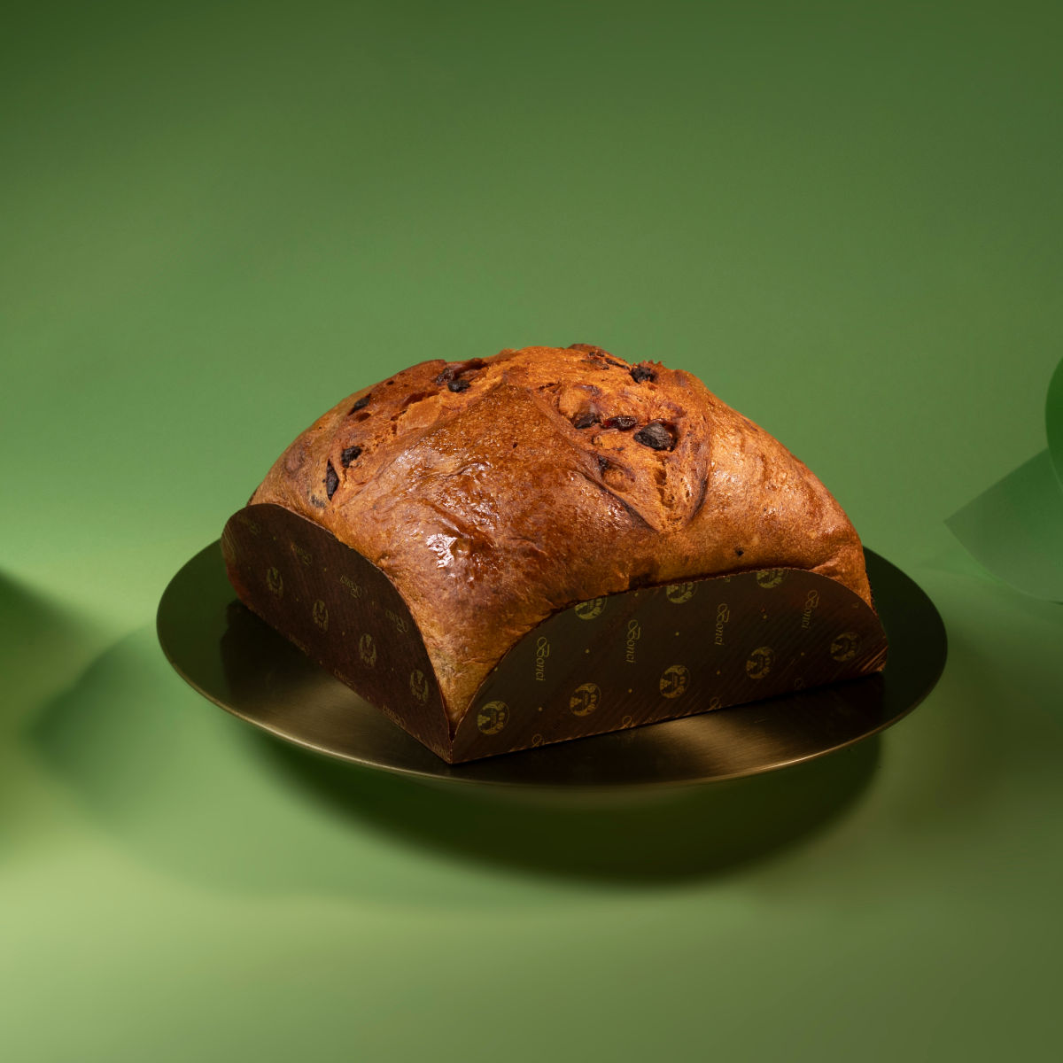 Foto ambientata Panbriacone Pera & Cioccolato 850g, prodotto su vassoio